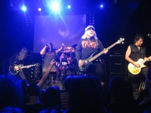 riot05