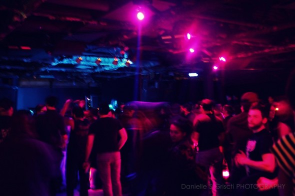 wreckroom_lights01
